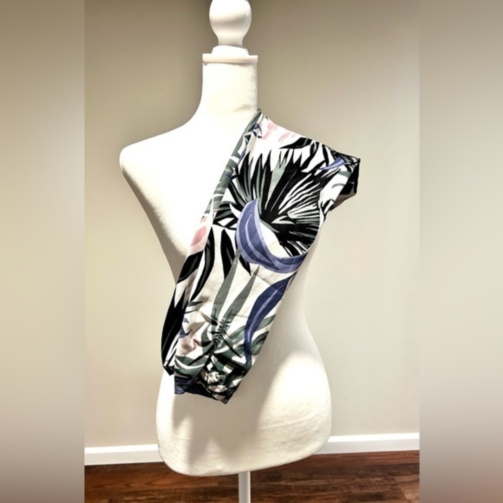 CALVIN KLEIN ATHLETIC LEGGINGS | TROPICAL PRINT